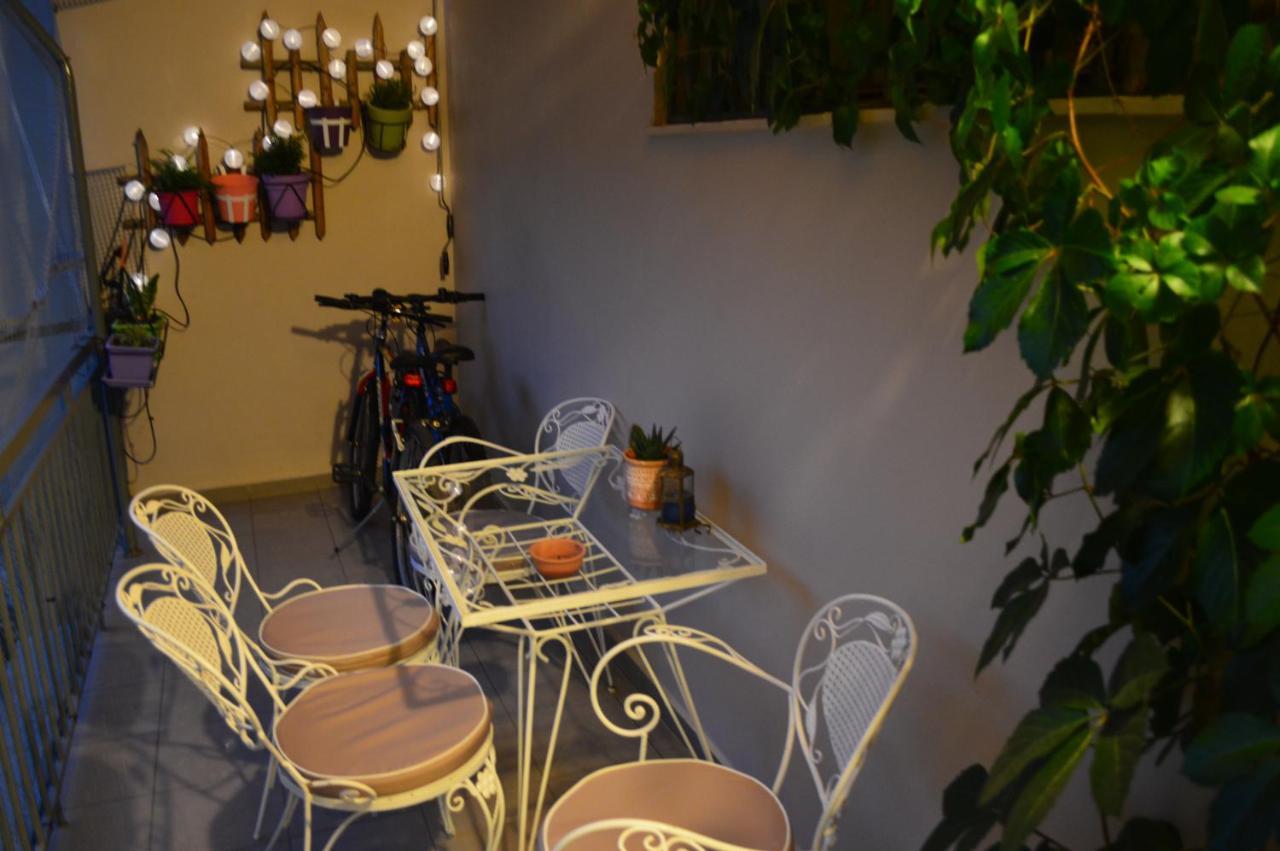 Central Kalamata Cozy Apartment Exterior foto